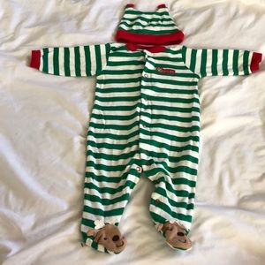 Santa’s helper reindeer 6m button pajama with hat